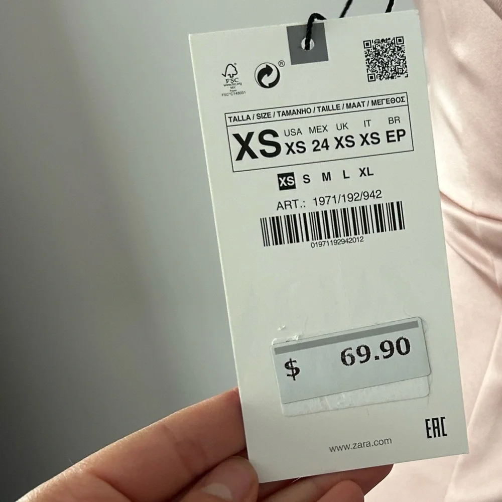 Blush pink Zara dress in size XS. - Picture 4 of 5